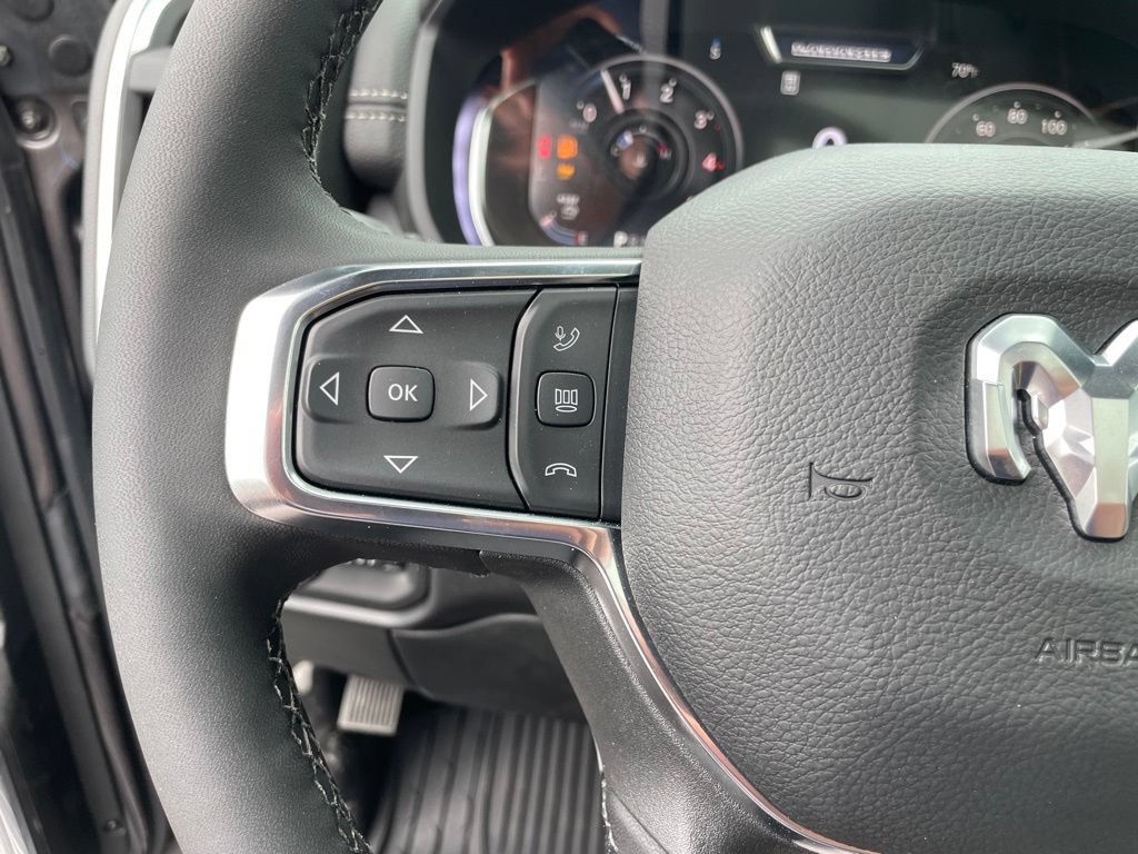 New 2026 RAM 2500 Laramie AWD/4WD image 22