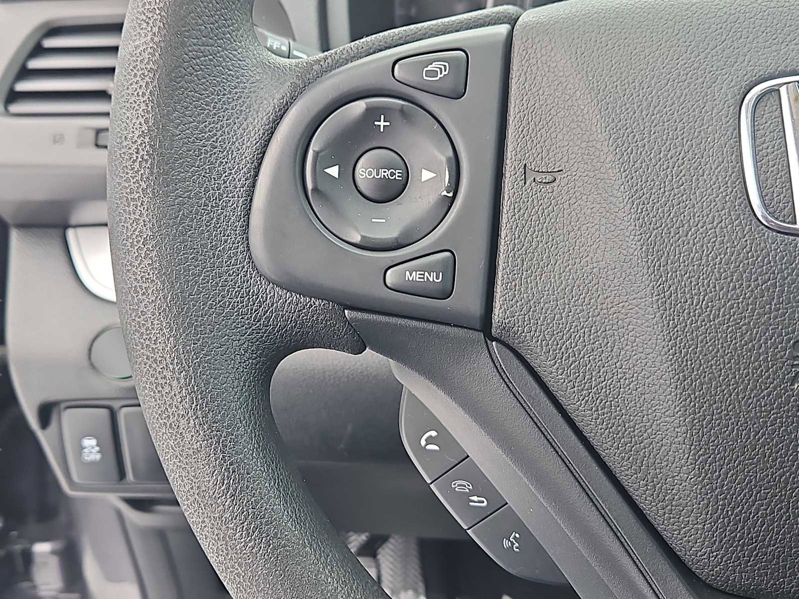 Used 2015 Honda CR-V LX image 17