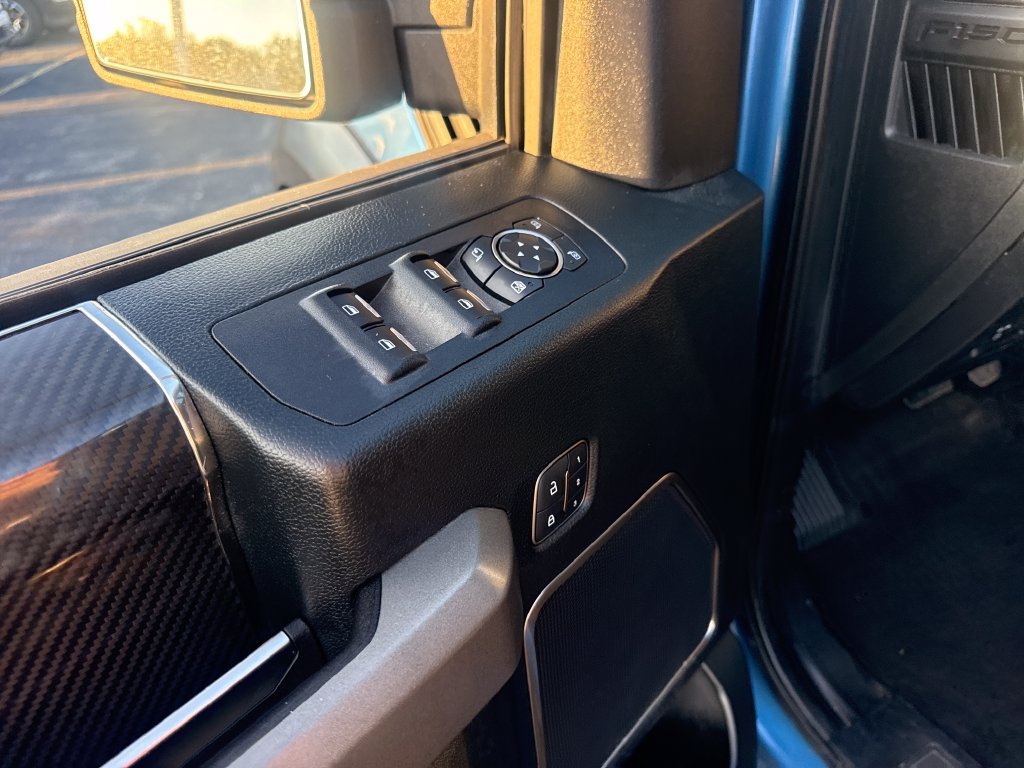 Used 2019 Ford F150 Raptor w/ Equipment Group 802A Luxury AWD/4WD image 15