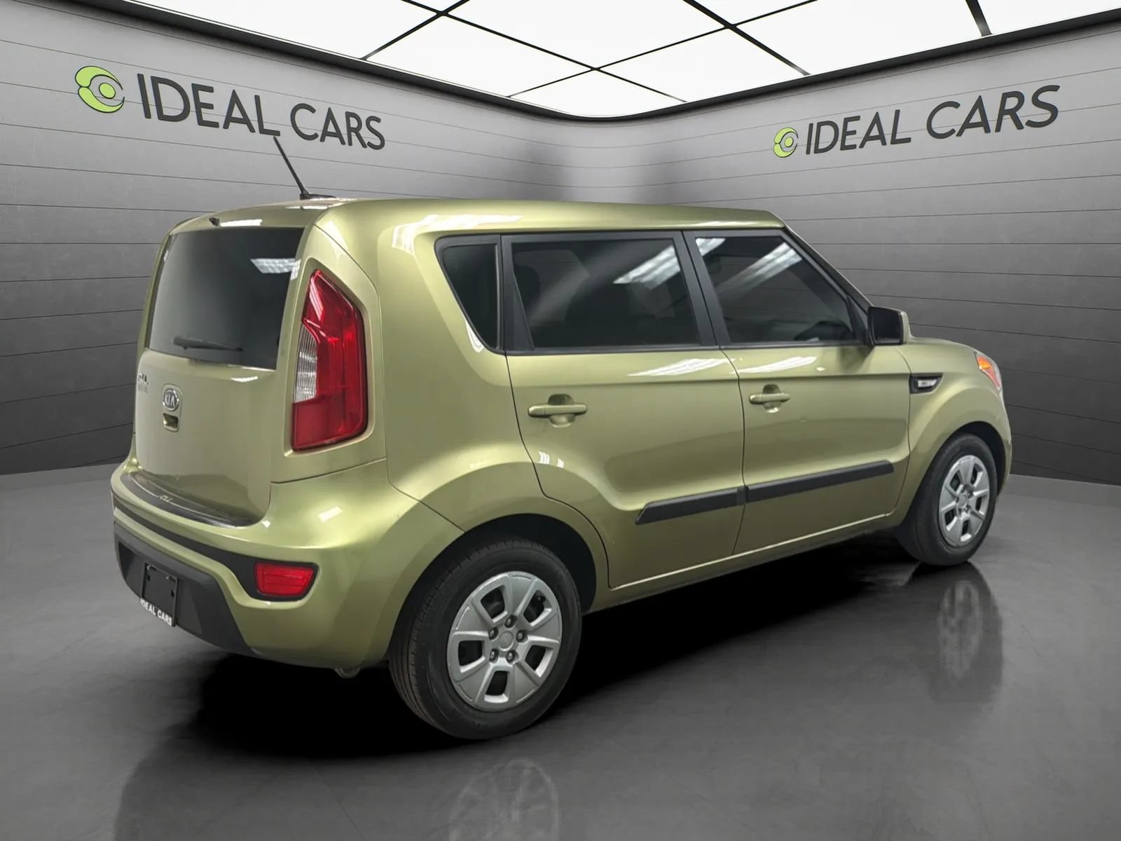 Used 2012 Kia Soul FWD image 5