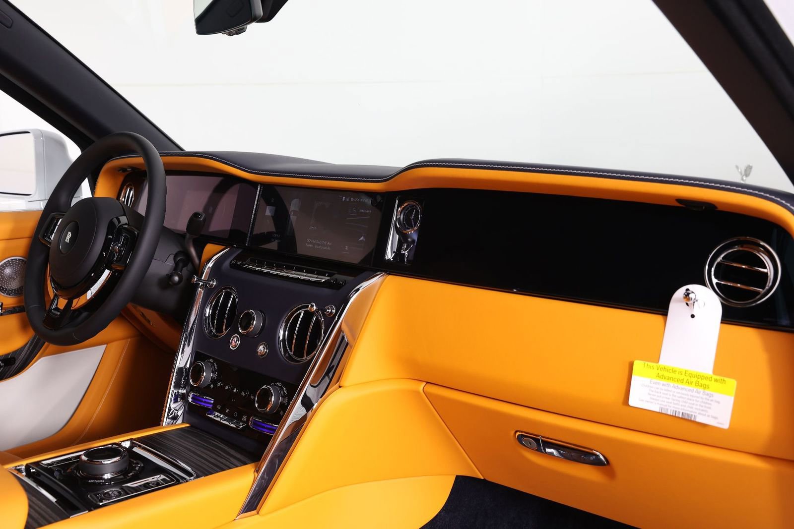 New 2026 Rolls-Royce Cullinan image 25