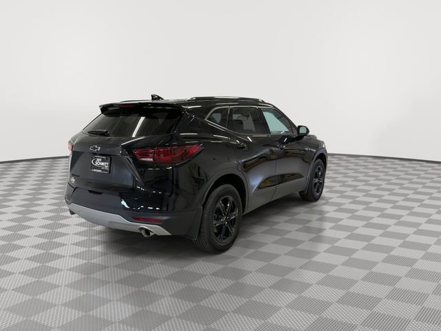 New 2025 Chevrolet Blazer LT w/ Midnight/Sport Edition FWD image 10