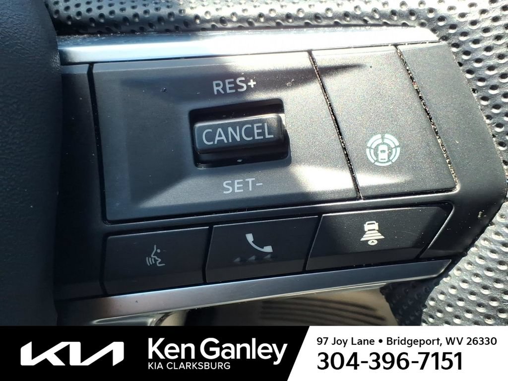 Used 2023 Mitsubishi Outlander SE AWD/4WD image 21