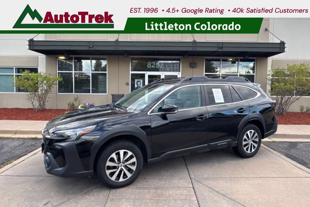 Used 2023 Subaru Outback Premium AWD/4WD image 1