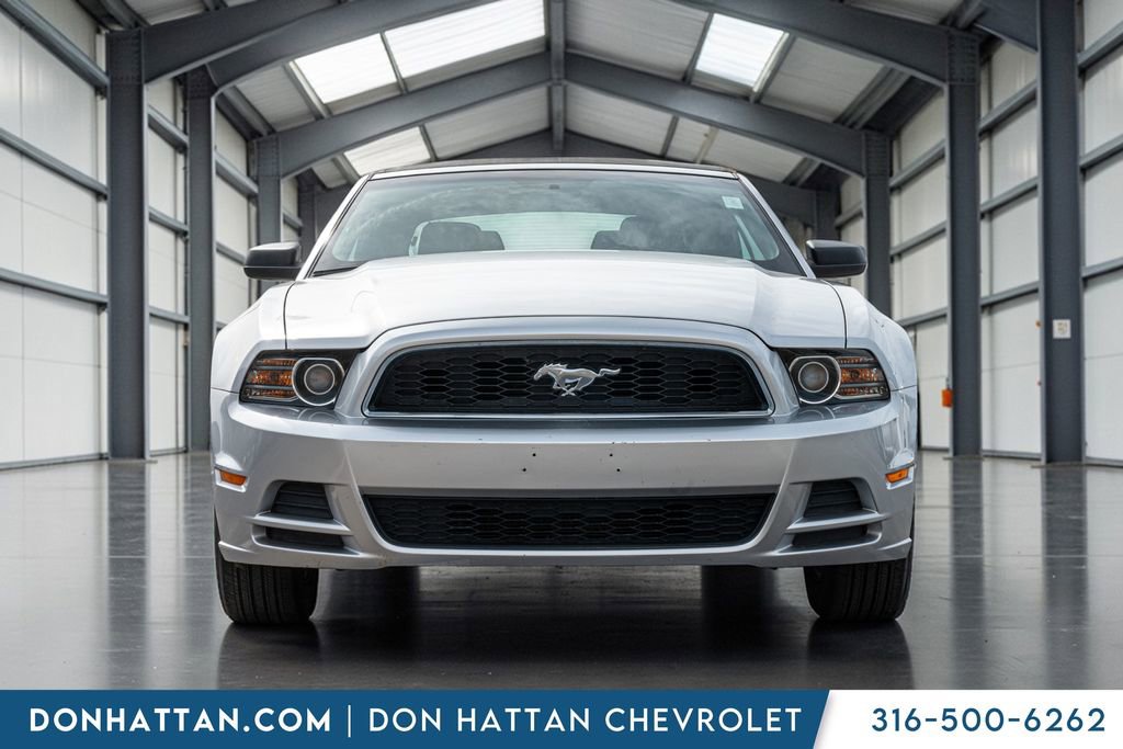 Used 2013 Ford Mustang Convertible image 32