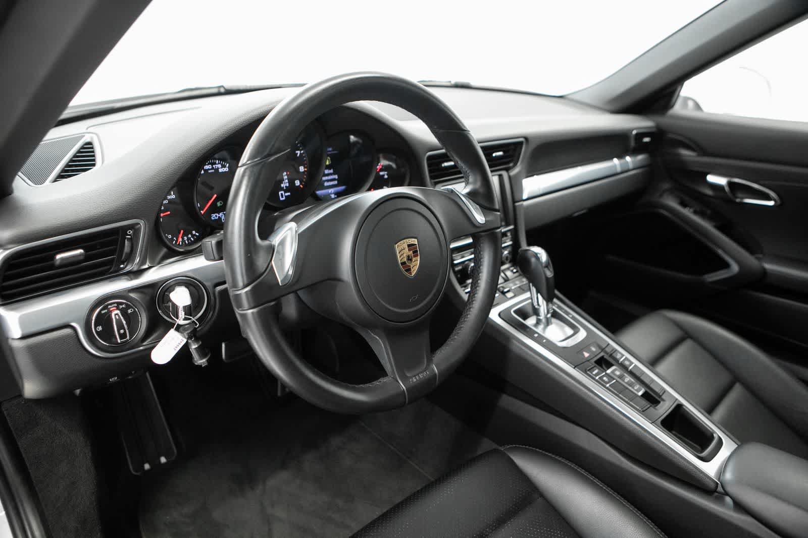 Certified 2016 Porsche 911 Carrera RWD image 4