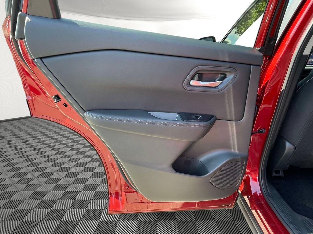 New 2026 Nissan Rogue SV FWD image 14