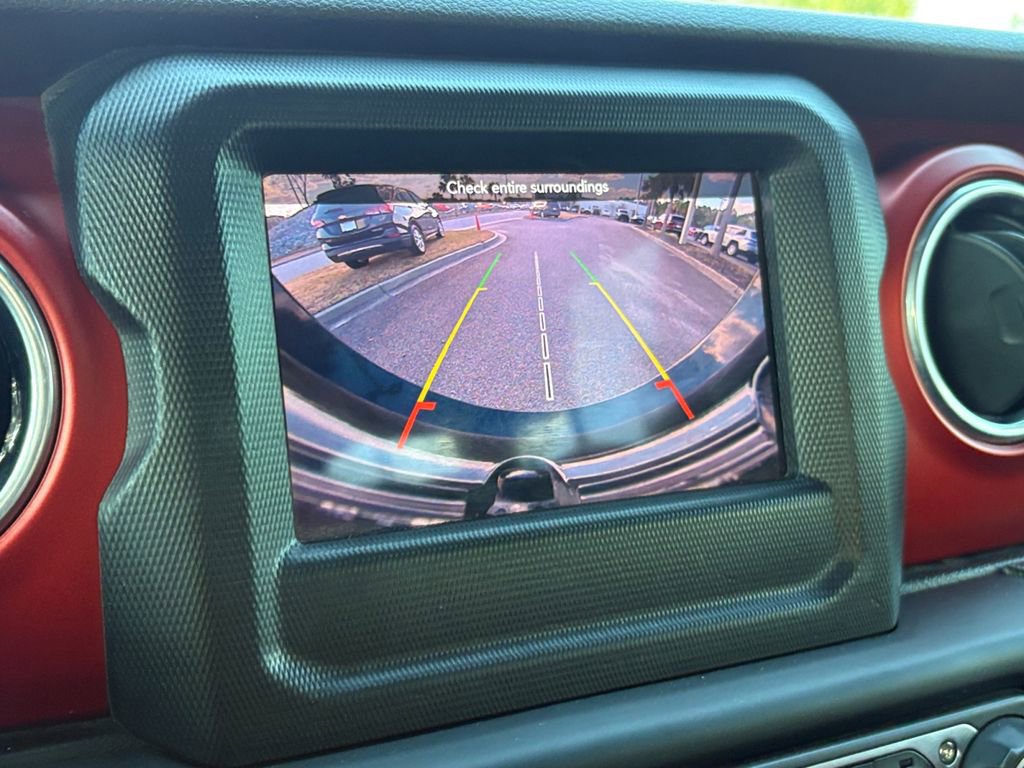 Used 2018 Jeep Wrangler Unlimited Rubicon image 15