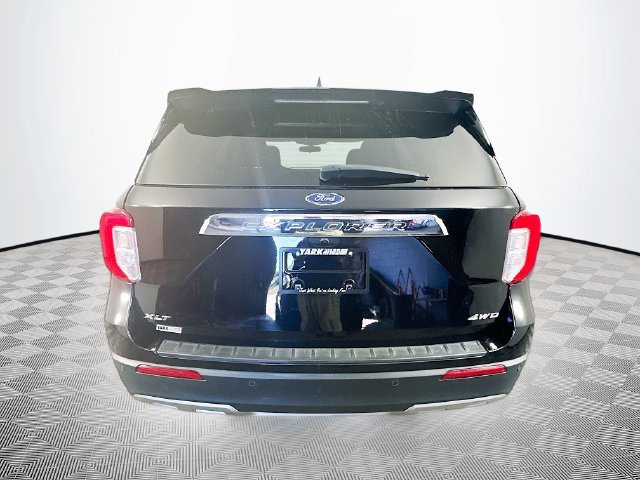 Certified 2023 Ford Explorer XLT w/ Equipment Group 202A AWD/4WD image 11
