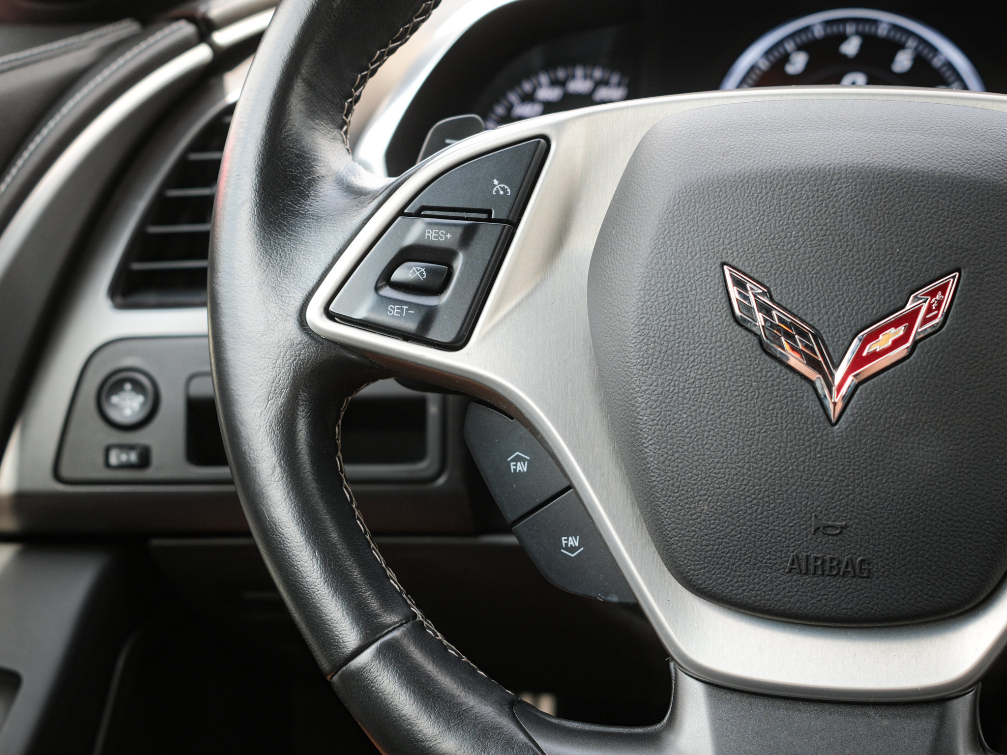 Used 2019 Chevrolet Corvette Grand Sport RWD image 18
