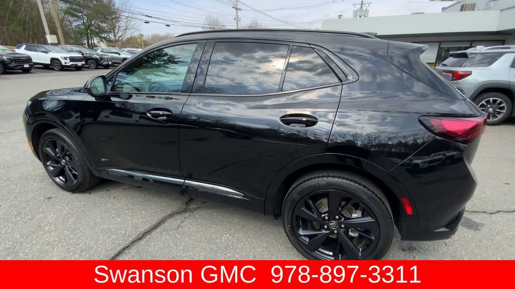 Certified 2025 Buick Envision Sport Touring image 7