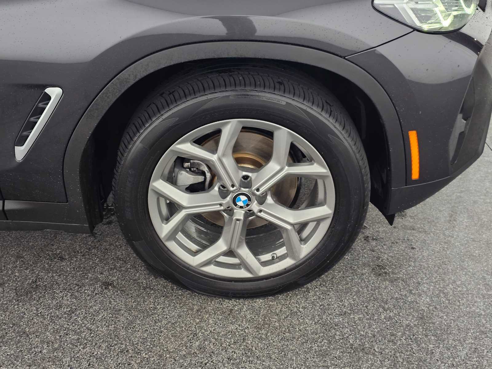 Used 2024 BMW X3 sDrive30i image 9