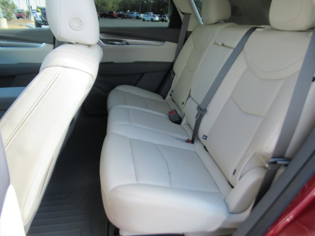 Used 2024 Cadillac XT5 Premium Luxury w/ Technology Package image 30