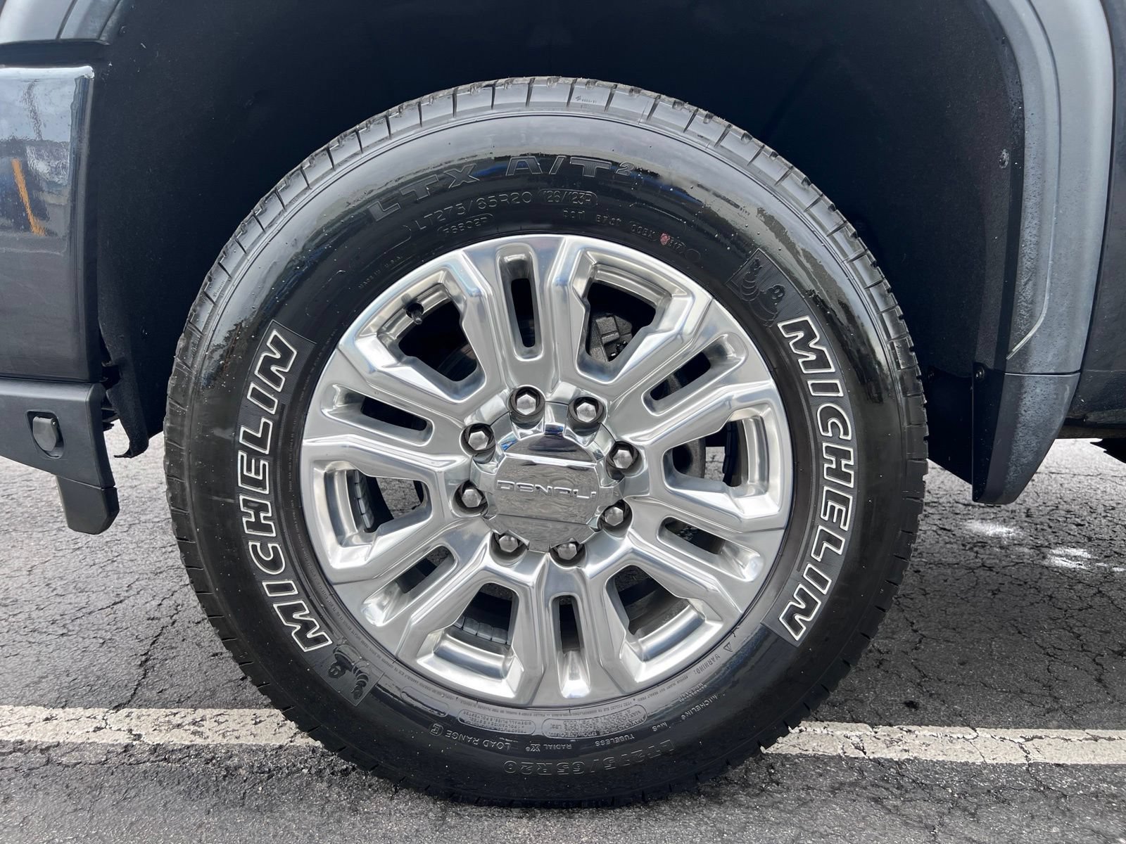 Used 2020 GMC Sierra 2500 Denali w/ Denali Ultimate Package AWD/4WD image 27