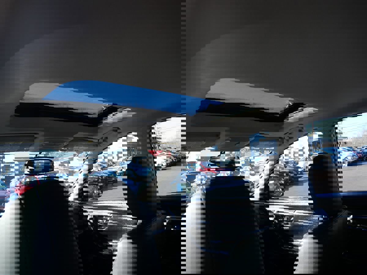 Used 2017 Nissan Altima 2.5 SL w/ Moonroof Package image 22