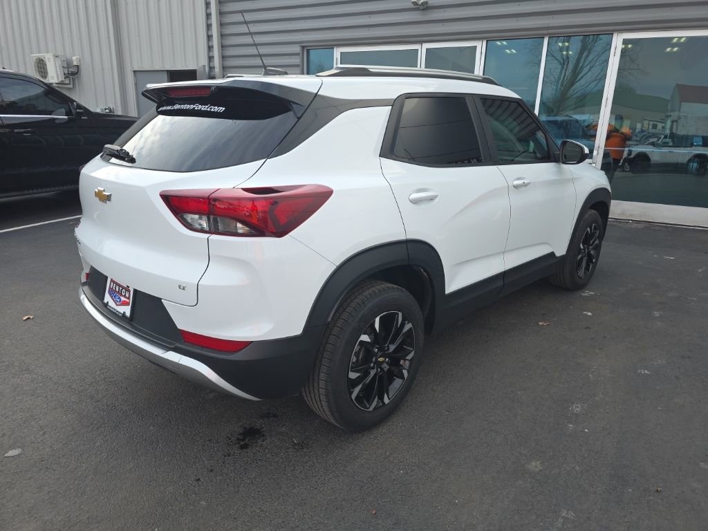 Used 2023 Chevrolet TrailBlazer LT FWD image 6