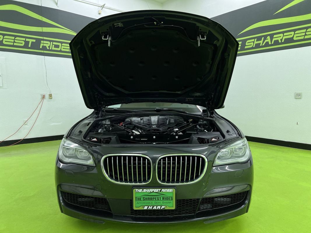 Used 2015 BMW 750Li xDrive AWD/4WD image 4
