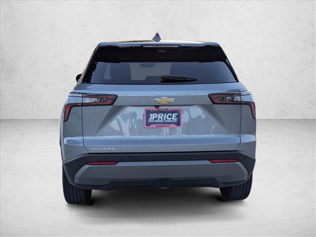 Used 2026 Chevrolet Equinox LT w/ Safety and Technology Package FWD image 7