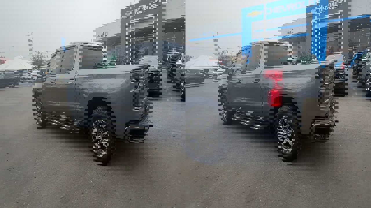 Used 2022 Chevrolet Silverado 1500 RST image 5