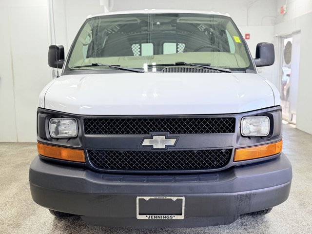 Used 2012 Chevrolet Express 1500 RWD image 2
