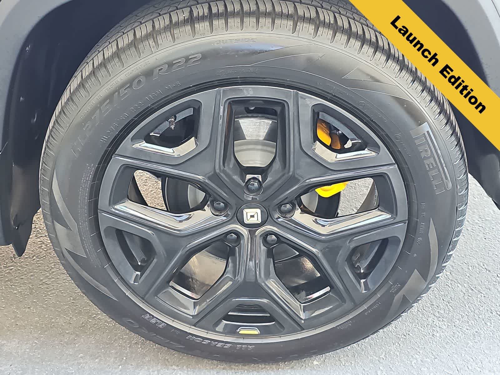 Used 2022 Rivian R1T Launch Edition AWD/4WD image 12