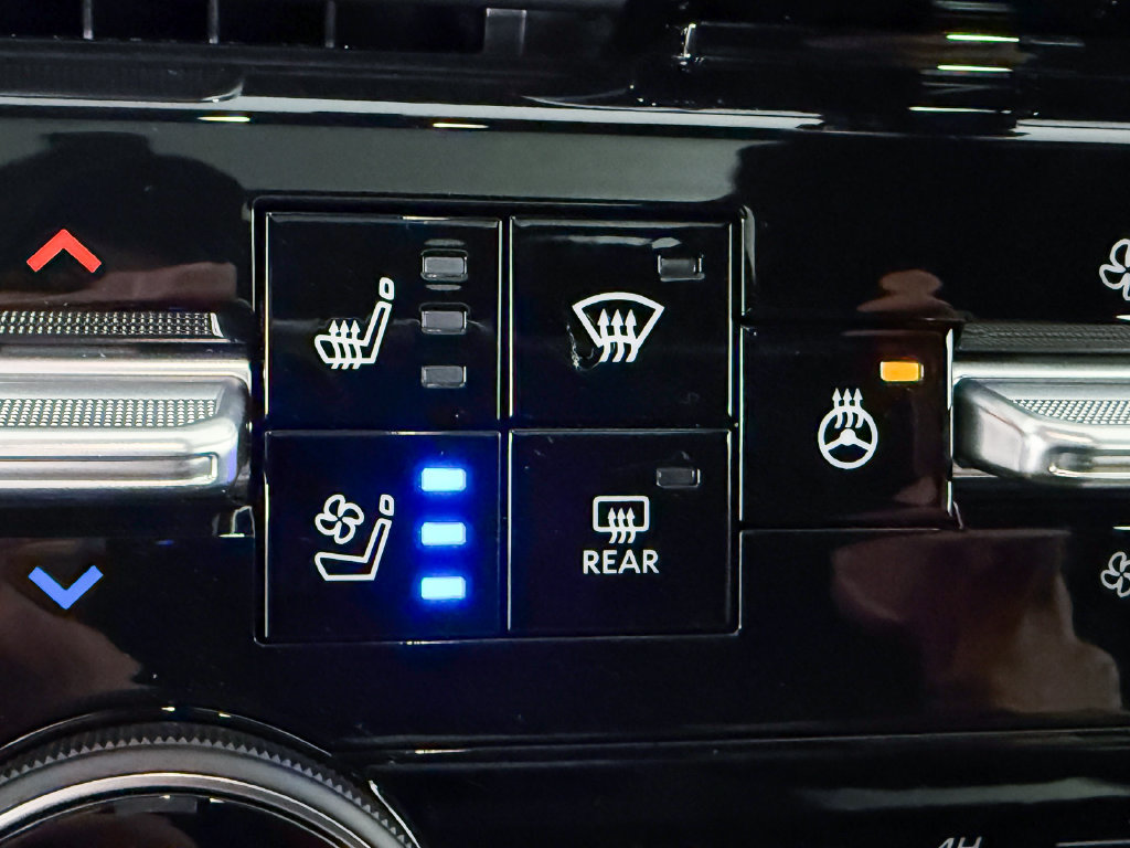 New 2026 Nissan Armada PRO-4X AWD/4WD image 43