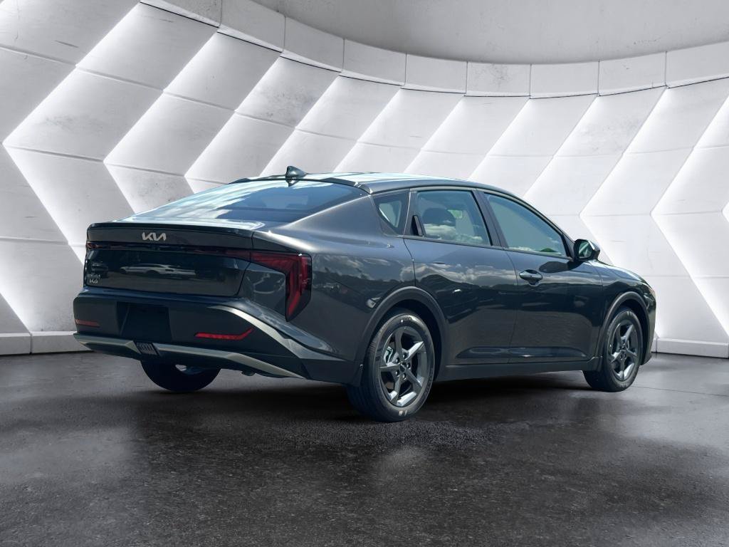 New 2026 Kia K4 FWD image 5