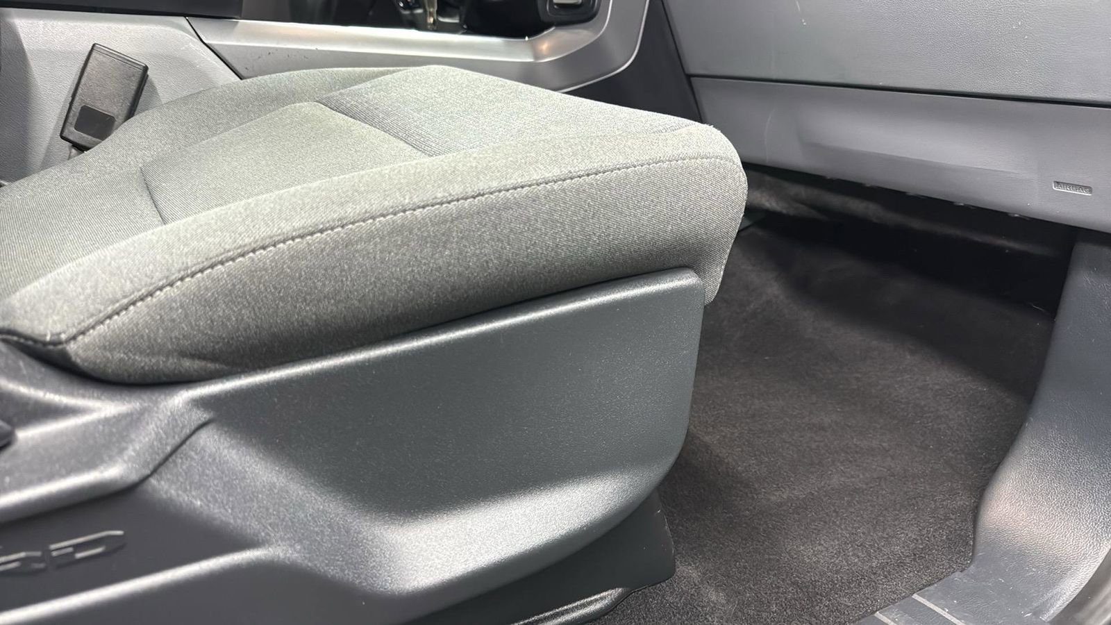 Used 2025 Ford F150 XLT w/ Equipment Group 301A Standard image 24