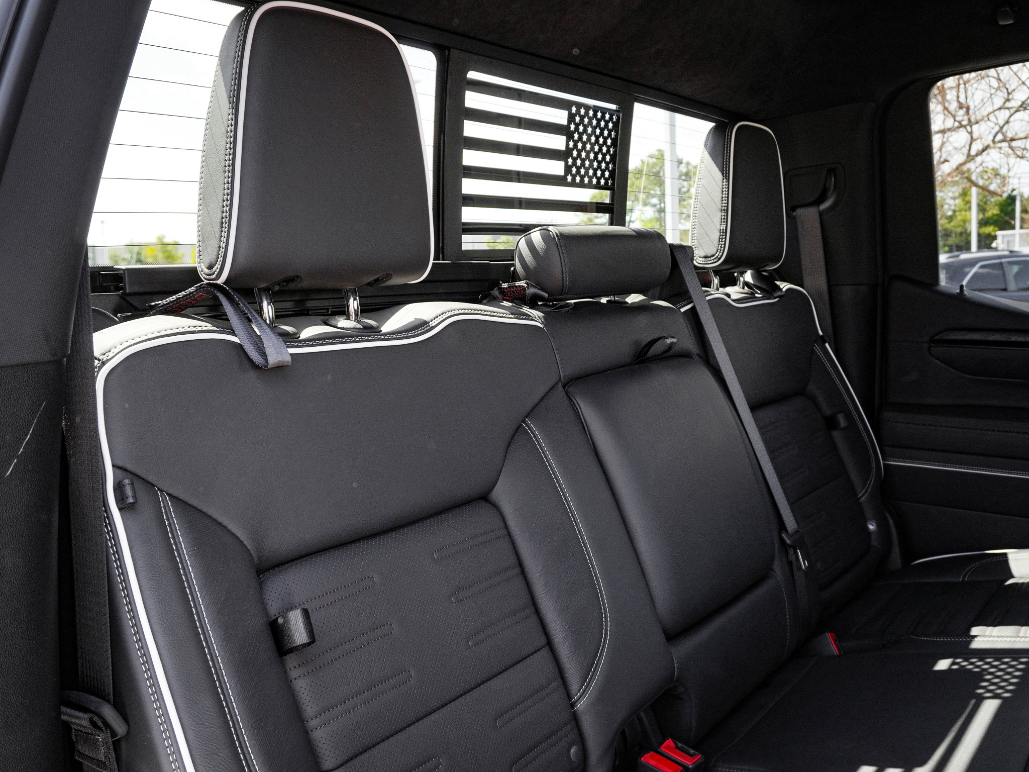 Used 2024 GMC Sierra 1500 AT4X image 33