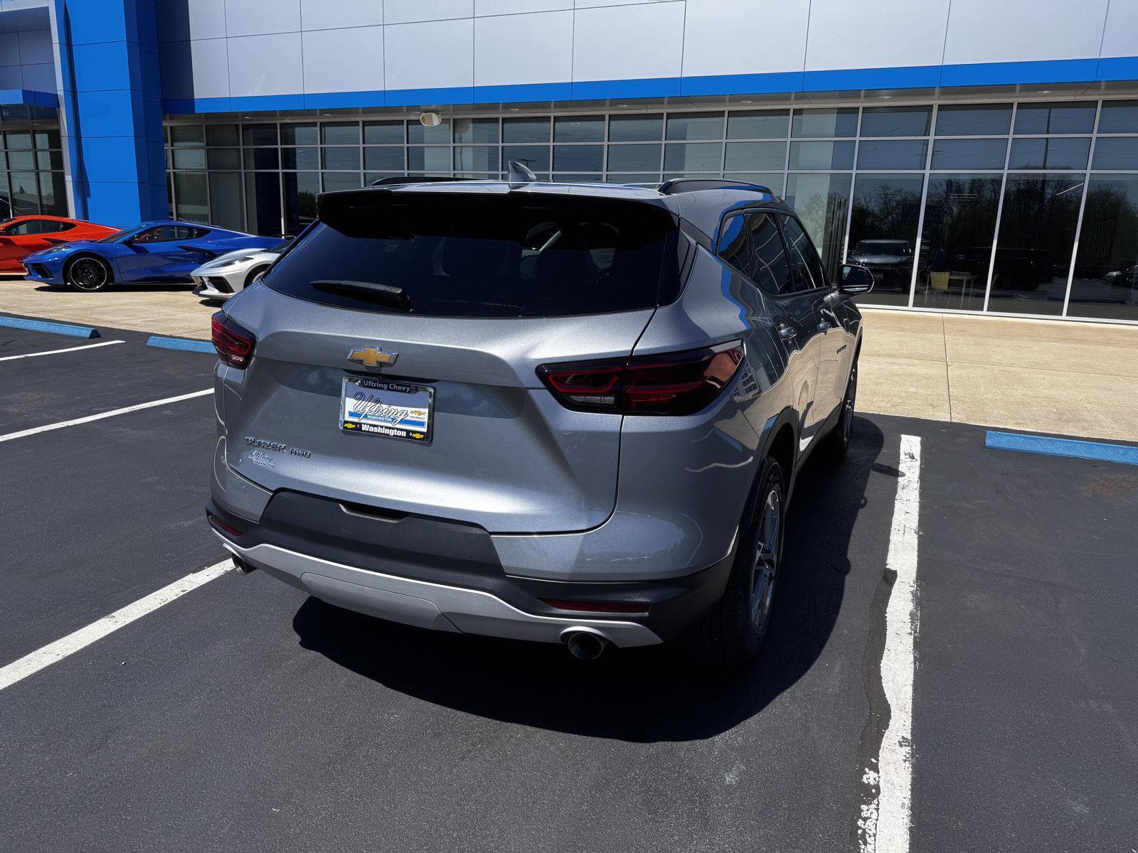 Used 2024 Chevrolet Blazer LT w/ Convenience Package image 3