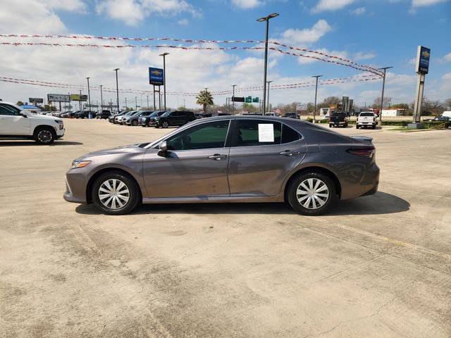 Used 2024 Toyota Camry LE image 8