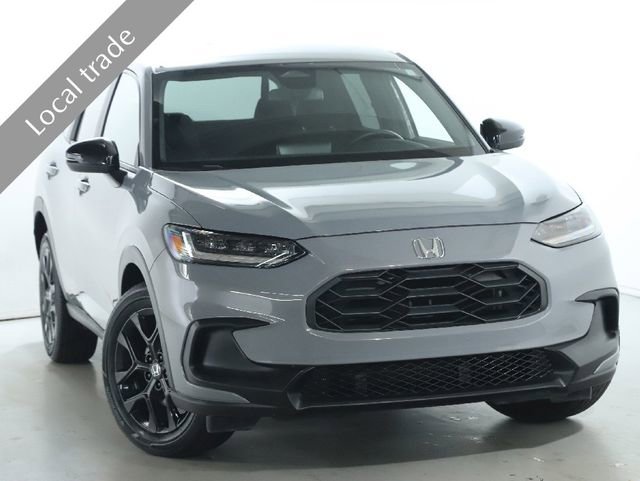 Used 2025 Honda HR-V Sport image 2
