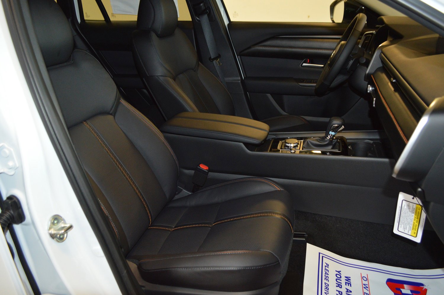 New 2025 MAZDA CX-50 AWD 2.5 Turbo w/ Weather Package image 11