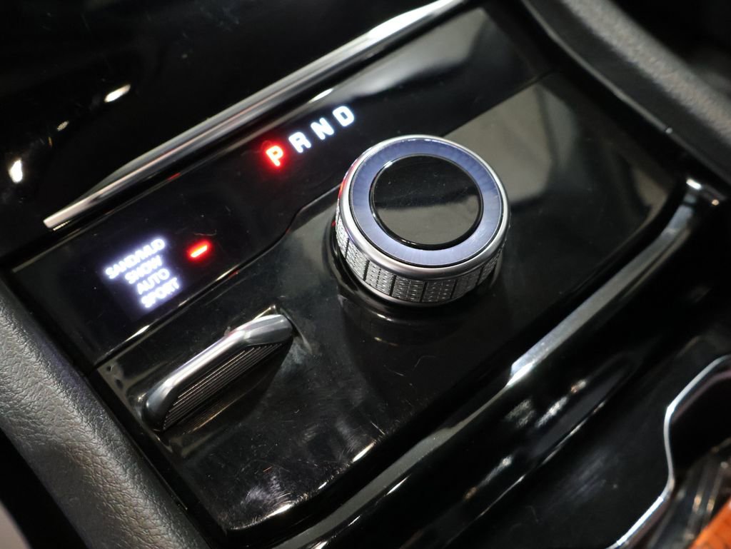 Used 2022 Jeep Grand Cherokee L Limited image 30