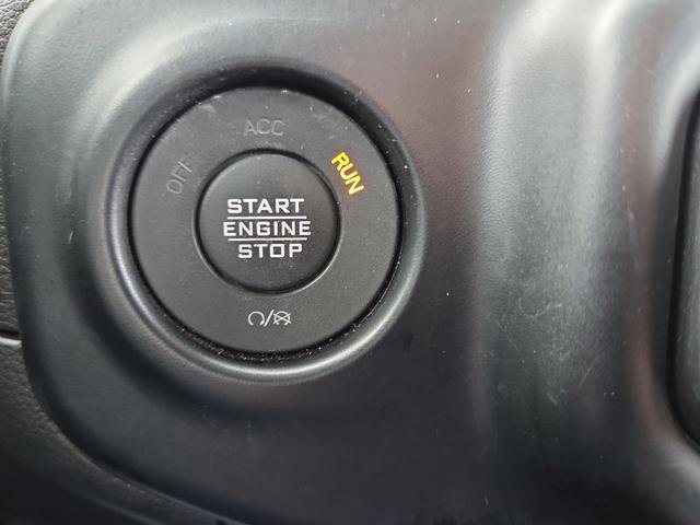 Used 2022 Jeep Wrangler Unlimited Willys image 26