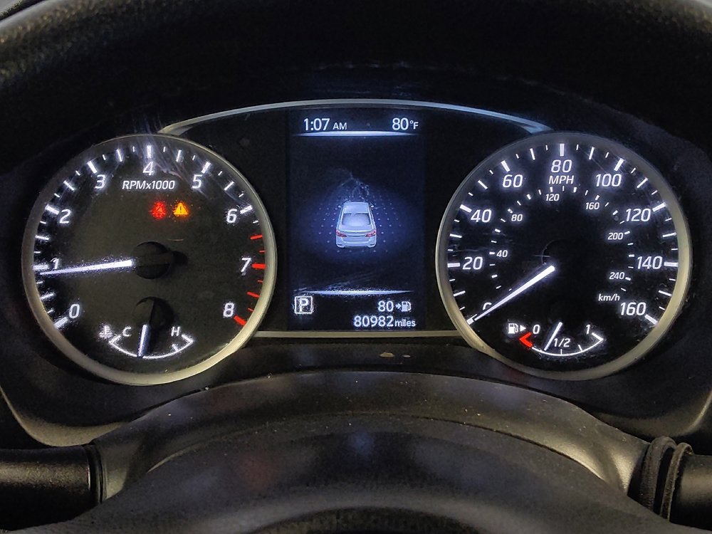 Used 2017 Nissan Sentra SR Turbo w/ SR Midnight Edition FWD image 23