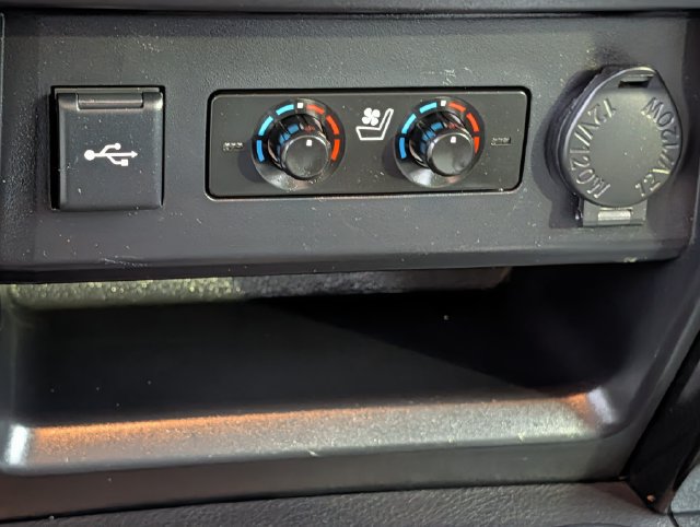 Used 2021 Toyota 4Runner Nightshade AWD/4WD image 18