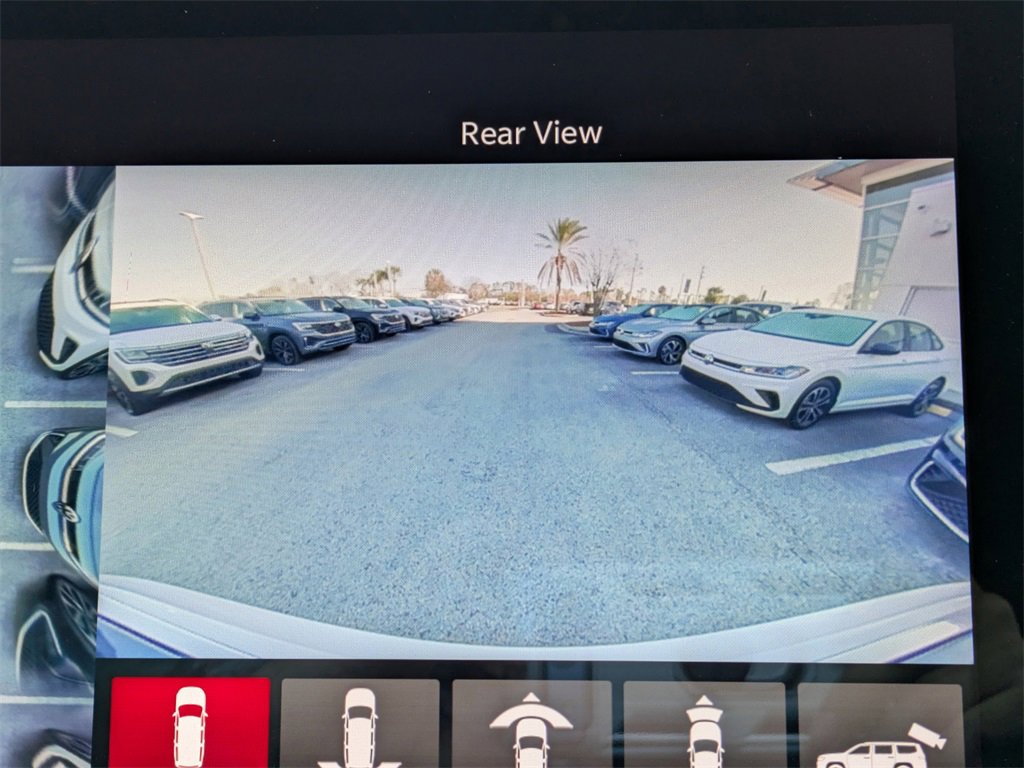 Used 2024 Jeep Grand Wagoneer L Series III image 36