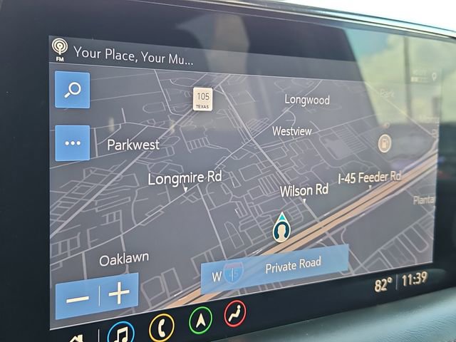 Used 2021 Chevrolet Suburban RST w/ Luxury Package image 22