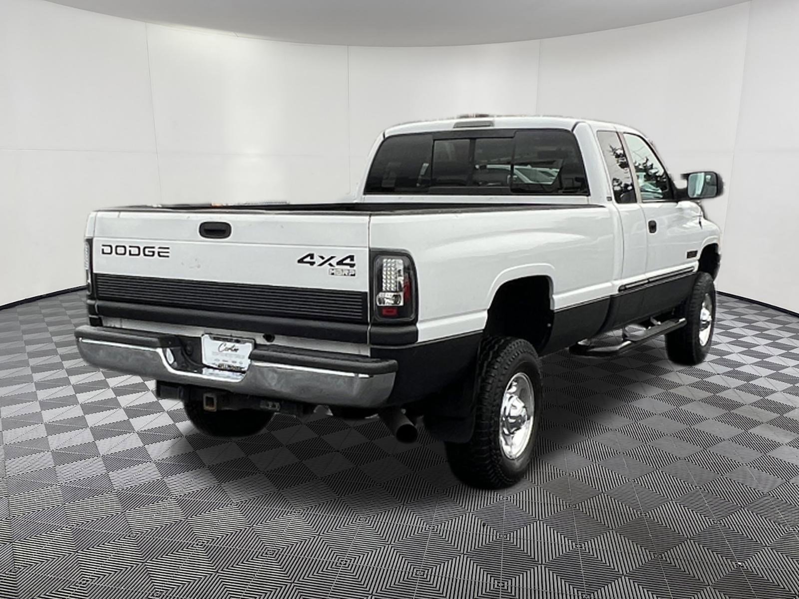 Used 2001 Dodge Ram 2500 Truck ST image 6
