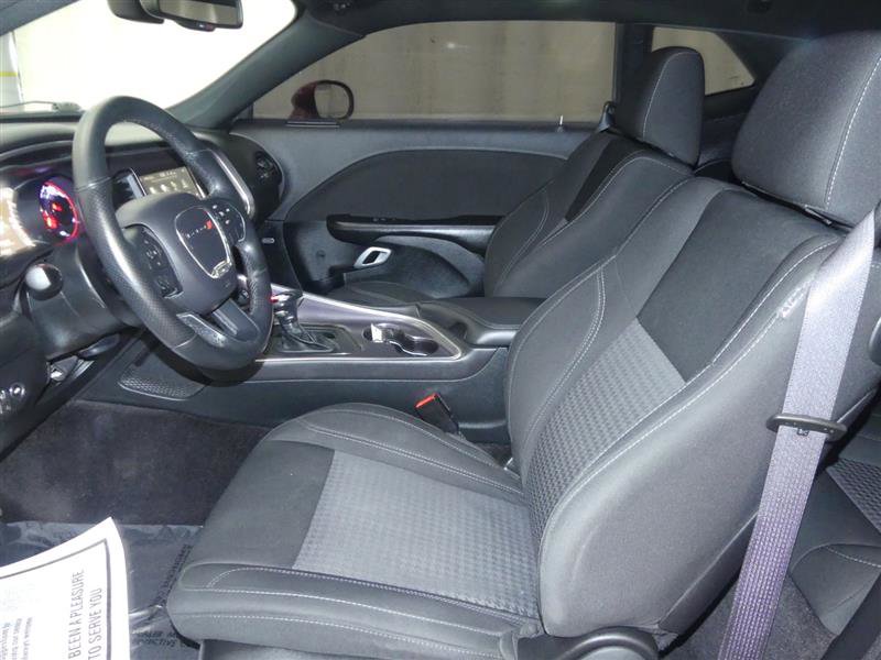 Used 2016 Dodge Challenger SXT w/ Blacktop Package RWD image 22