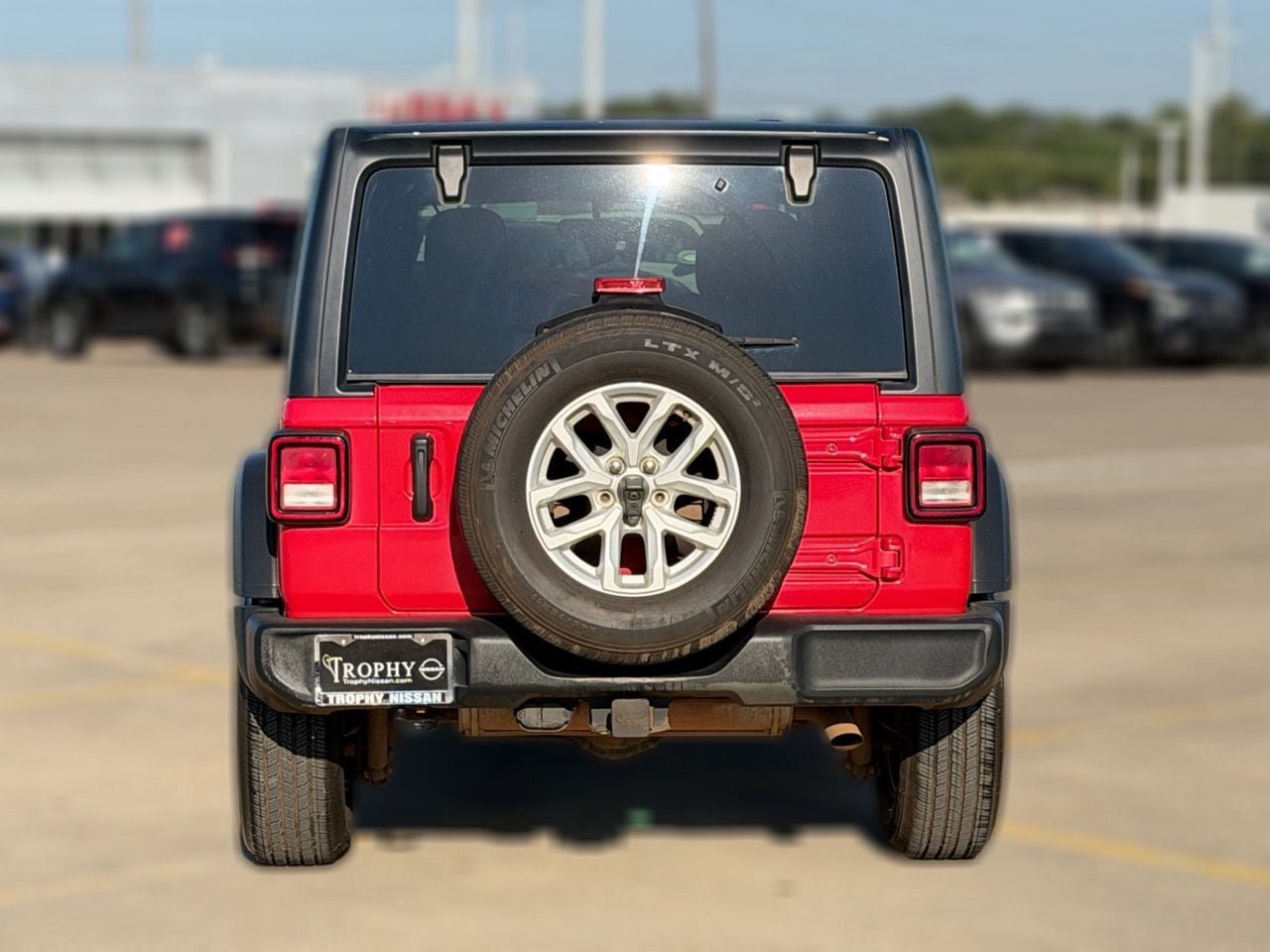 Used 2023 Jeep Wrangler Unlimited Sport AWD/4WD image 7