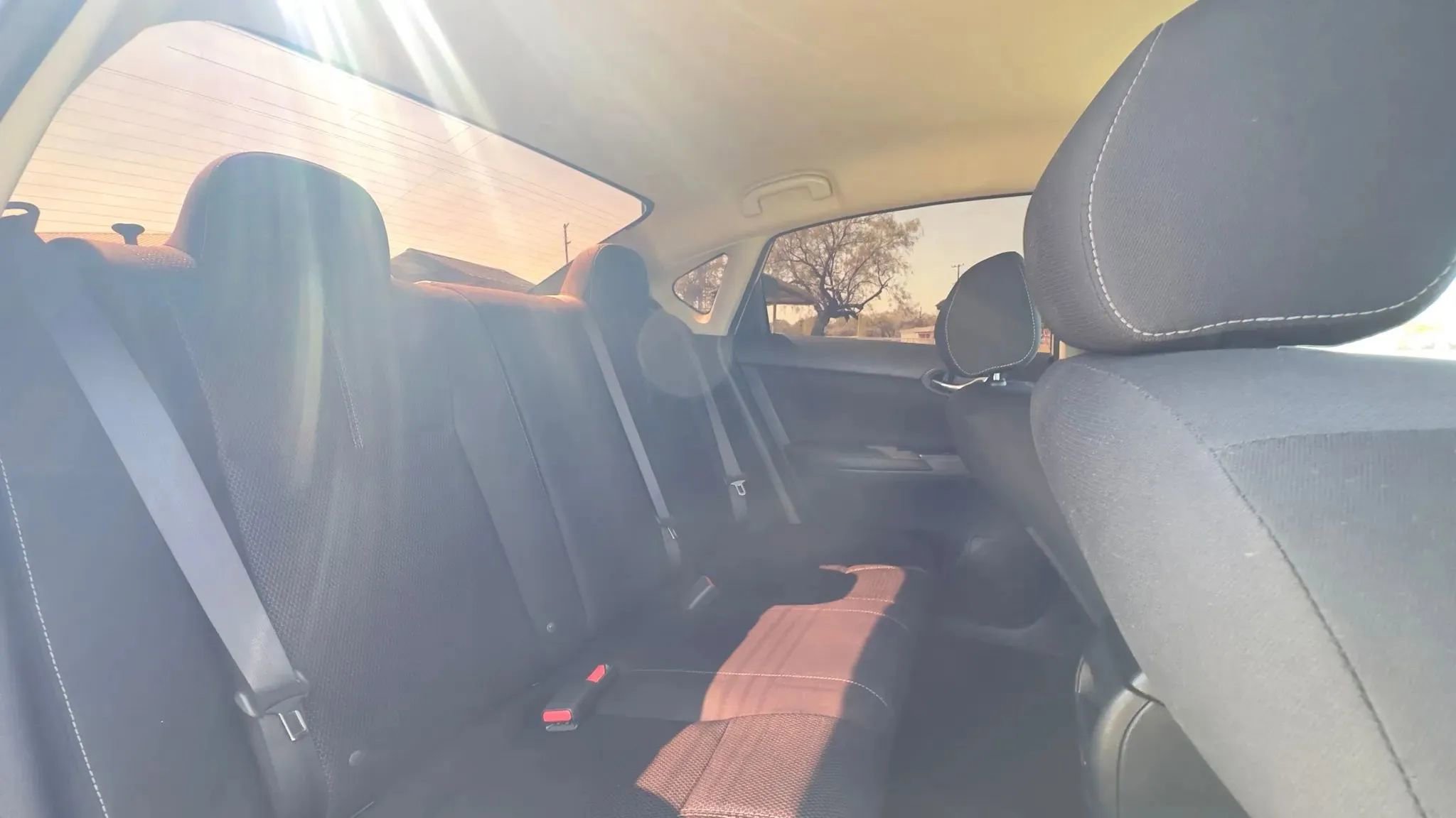 Used 2018 Nissan Sentra S image 29