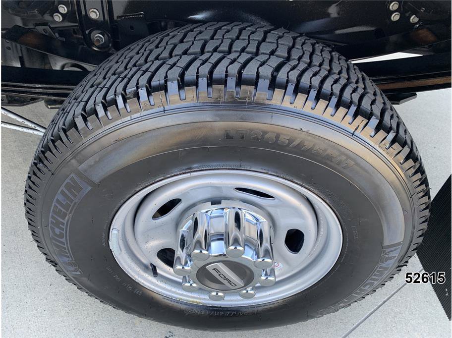 Used 2022 Ford F350 XL w/ Power Equipment Group AWD/4WD image 26