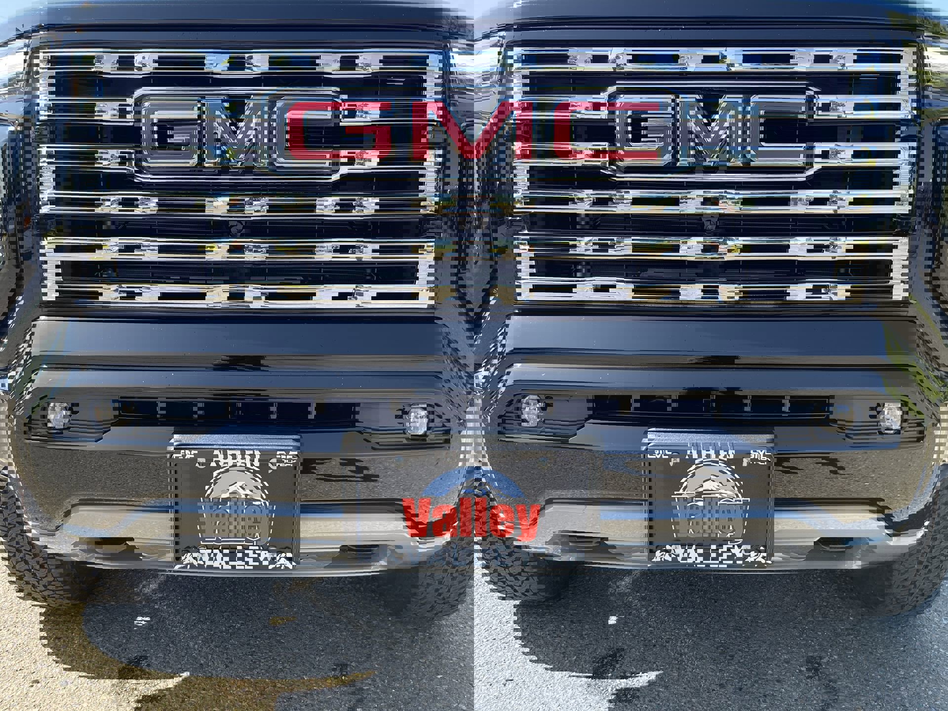 New 2025 GMC Canyon Denali w/ LPO, Denali Black Edition image 67
