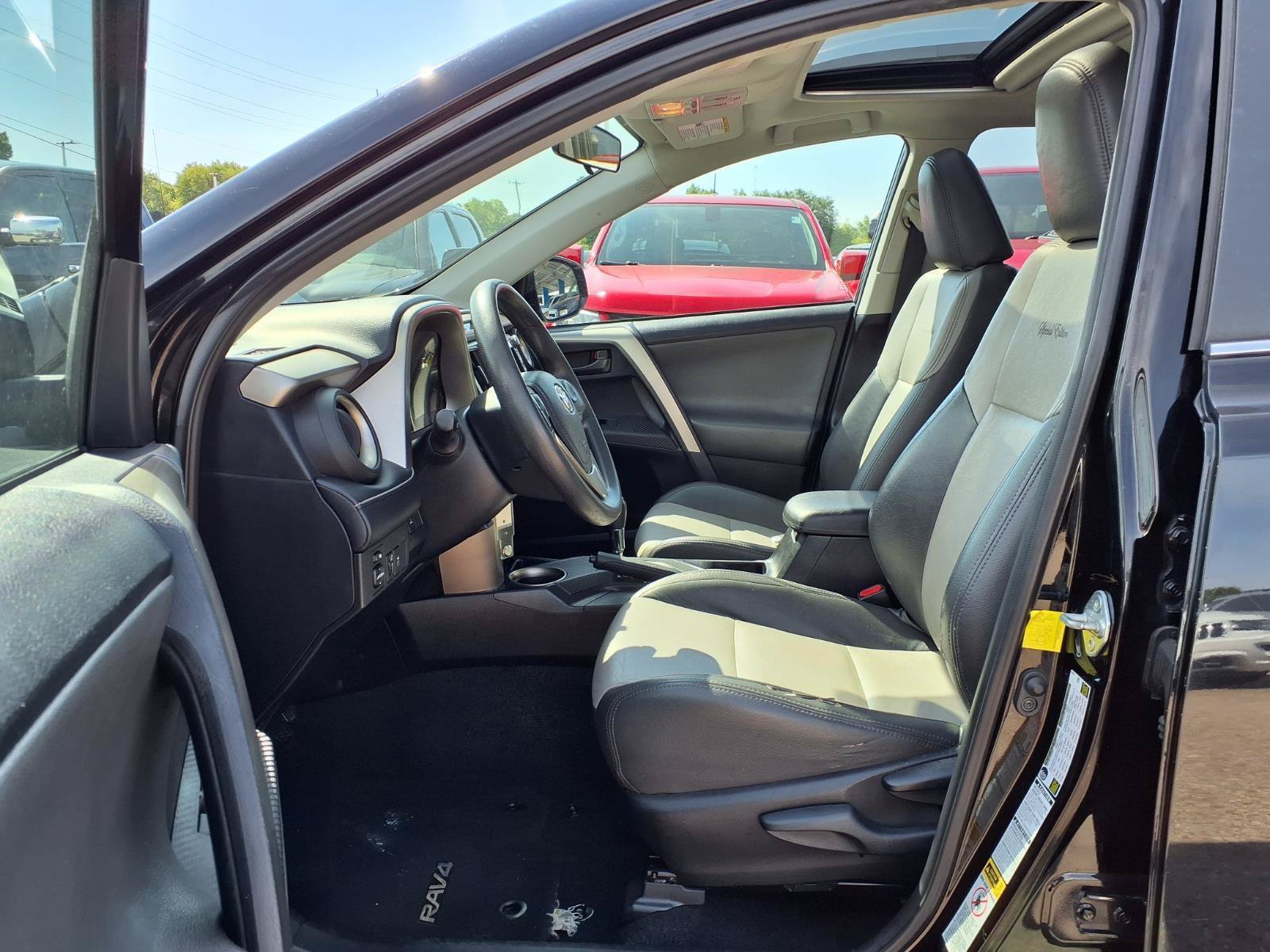 Used 2013 Toyota RAV4 XLE AWD/4WD image 16