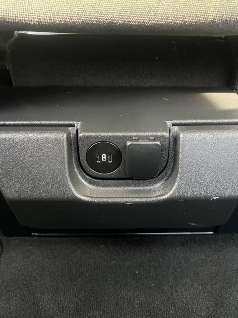 Used 2024 Ford F250 XLT w/ Snow Plow Prep Package image 17