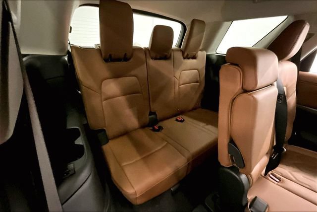 New 2026 Nissan Pathfinder Platinum w/ Cargo Package AWD/4WD image 36