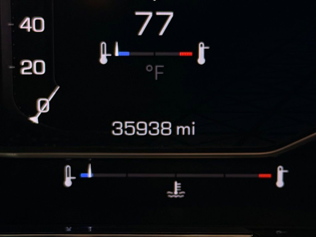 Used 2024 GMC Sierra 3500 SLE w/ SLE Convenience Package image 16