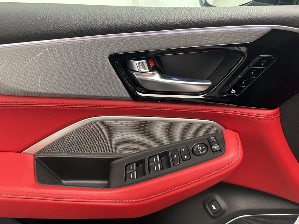 Used 2022 Acura MDX A-Spec image 27